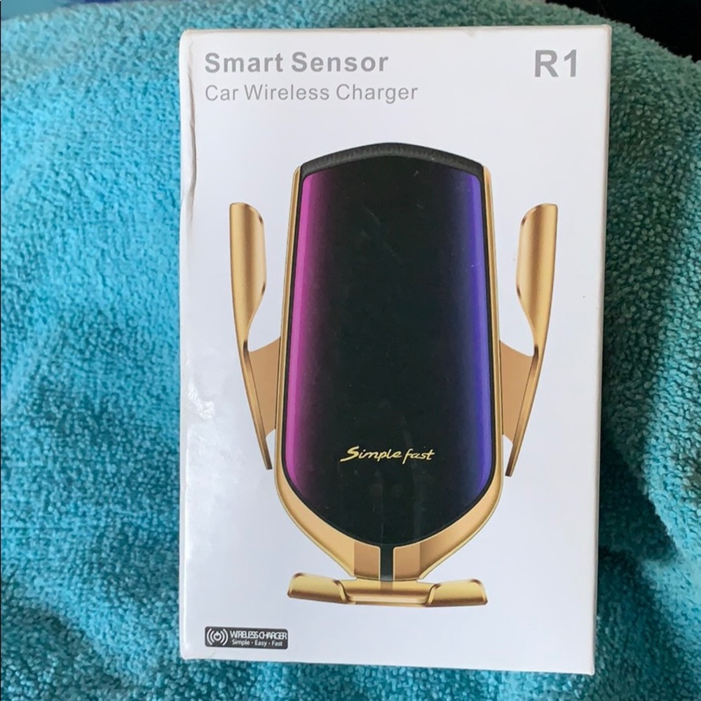 Smart Sensor Car Wireless Charger R1 - Picture 2 of 7